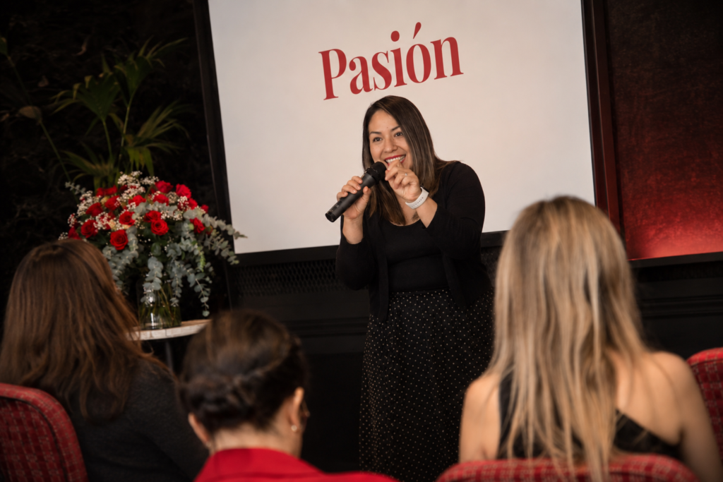 Isabel Benavides, Chief Happiness Officer, sobre el aburrimiento laboral y su coste oculto para las empresas, en La Vanguardia